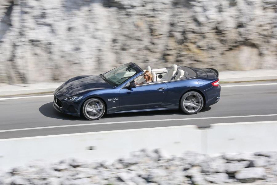  Maserati GranCabrio Sport 2017 года  (фото 34 из 45)